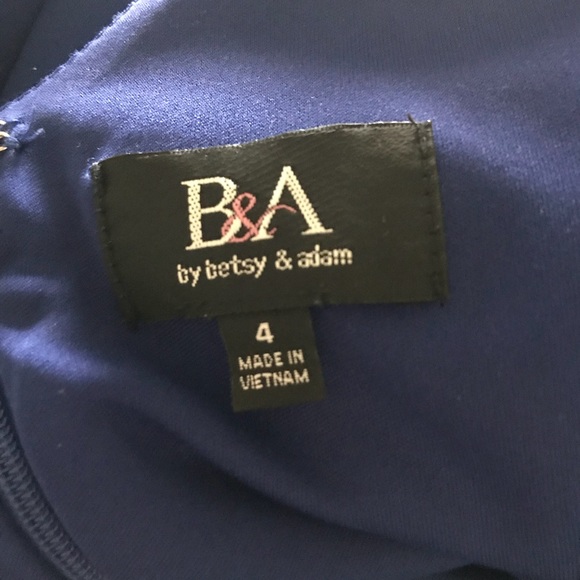 Prom Dress - Picture 2 of 4